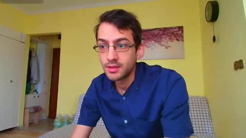 Eddy online show from December 15, 9:27 am