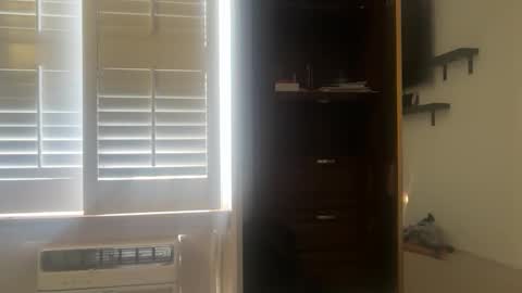 hungfun9889 online show from February 4, 9:19 pm