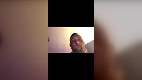 hunglikeray2286 online show from December 21, 1:01 am