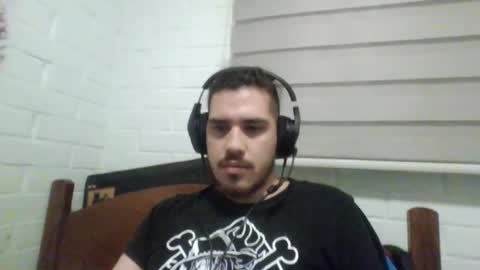 Snapshot of hungweeb chatting on January 23, 1:41 am Rod online show from January 23, 1:41 am