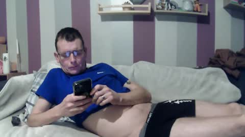 hunkyguy39 online show from January 7, 8:14 pm