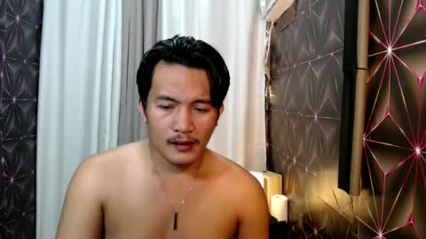 hunkylloyd online show from February 13, 4:22 am