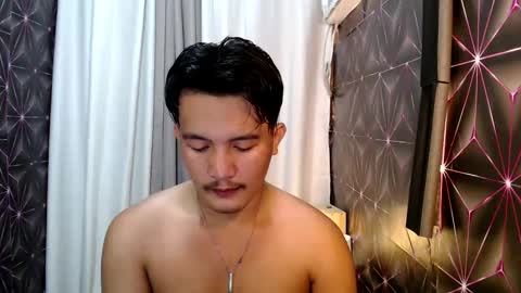 hunkylloyd online show from February 17, 3:15 am