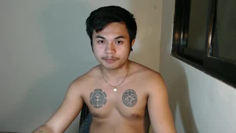 hunkyzeus online show from January 4, 12:16 pm