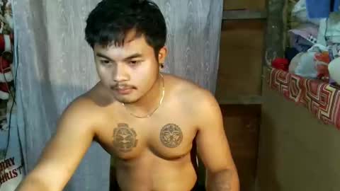 hunkyzeus online show from February 28, 3:54 am