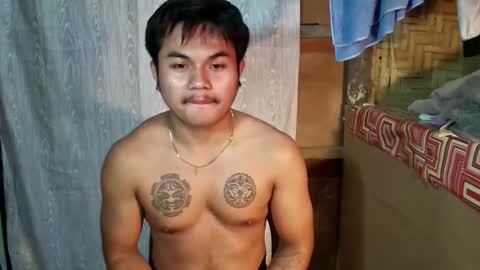 hunkyzeus online show from March 6, 5:34 pm