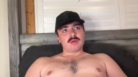 Hunter online show from November 3, 11:39 pm