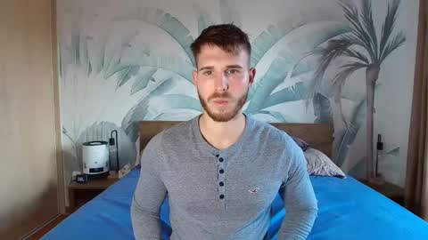 Snapshot of hunterbridges chatting on October 18, 9:57 am Hunter Bridges online show from October 18, 9:57 am