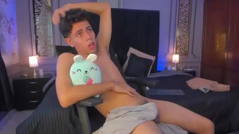 Lucas online show from July 10, 2:00 pm