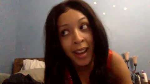 Snapshot of hunyybunz chatting on January 27, 3:26 am Goddess Hunyy online show from January 27, 3:26 am