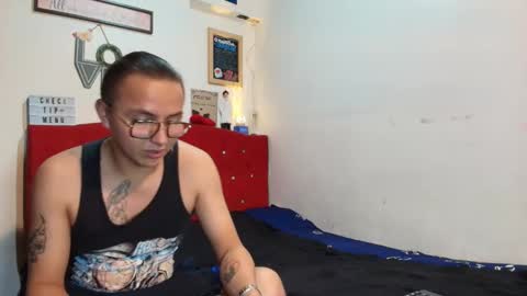 husbands_horny online show from September 12, 5:37 pm