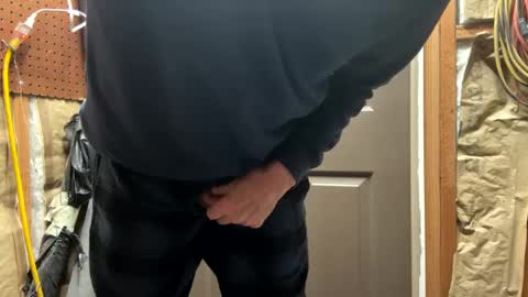 huskey300 online show from February 16, 2:21 pm