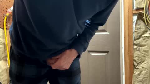 huskey300 online show from February 14, 3:15 pm