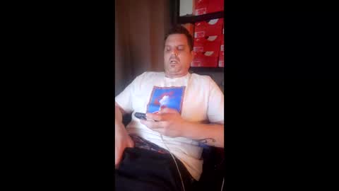 i124nakwitu online show from April 8, 7:33 am