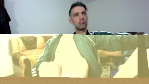 i_like_older_men online show from March 31, 9:43 am