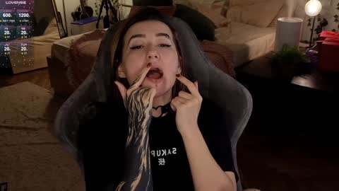 Meg  online show from January 15, 3:29 pm