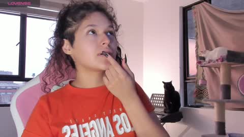 On instagram Imm  NikkiHelp me reach 100 likes online show from January 14, 10:55 pm