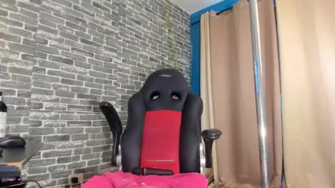 Samy   online show from January 5, 5:27 pm