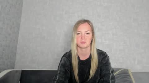Snapshot of iam_venus chatting on September 15, 4:41 pm Venus online show from September 15, 4:41 pm