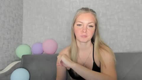 Snapshot of iam_venus chatting on October 20, 3:17 pm Venus online show from October 20, 3:17 pm