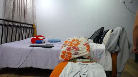 Snapshot of iam_yourbabyprincess_xd chatting on February 12, 8:49 am iam_yourbabyprincess_xd online show from February 12, 8:49 am