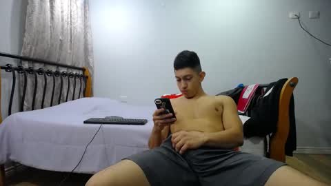 Snapshot of iam_yourbabyprincess_xd chatting on February 22, 4:29 am iam_yourbabyprincess_xd online show from February 22, 4:29 am