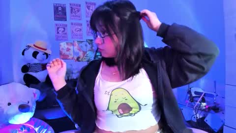 Snapshot of iam_zoechan chatting on September 21, 4:27 am Zoe 3 online show from September 21, 4:27 am