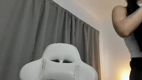 Charlotte online show from June 22, 12:23 pm