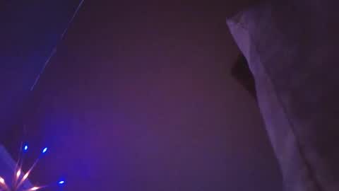 iamhereandnow online show from November 29, 6:21 am