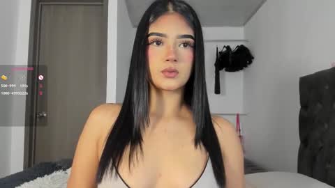 Snapshot of iamjulietaa chatting on October 14, 7:39 pm online show from October 14, 7:39 pm