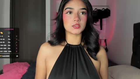 Snapshot of iamjulietaa chatting on February 7, 1:47 am online show from February 7, 1:47 am