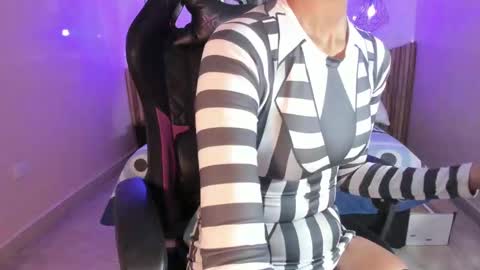 Snapshot of iamnayuta chatting on October 3, 8:17 pm Nayuta online show from October 3, 8:17 pm