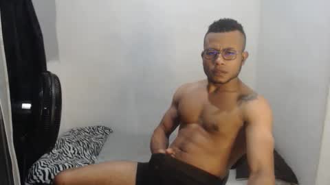 ian_tuner online show from December 1, 3:26 am