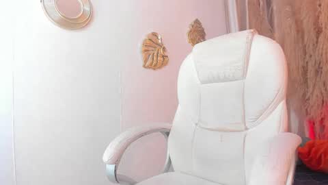 ian  online show from September 11, 2:35 am