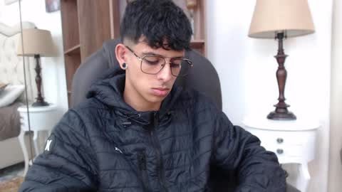 ibratxandy online show from April 1, 11:55 am