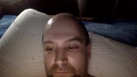 icantgohome online show from December 17, 7:07 am