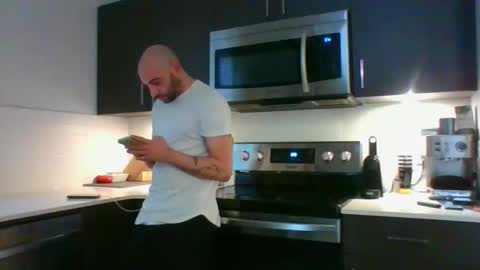 icecreammanx online show from January 12, 10:50 pm