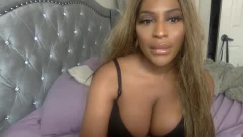 Snapshot of icedcoffeex chatting on January 27, 3:15 am icedcoffeex online show from January 27, 3:15 am
