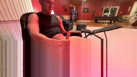 iceknight03 online show from June 2, 6:37 am