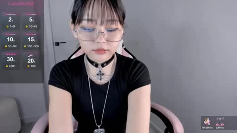 Hitomi   online show from September 13, 10:28 am