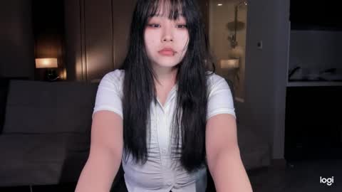 Hitomi   online show from March 11, 2:51 pm