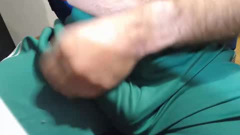 icky_thumps online show from November 23, 6:11 am