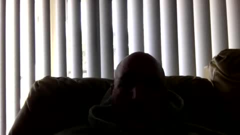 icumming online show from February 3, 3:38 pm