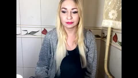 IcyOrtegax online show from February 6, 7:01 am