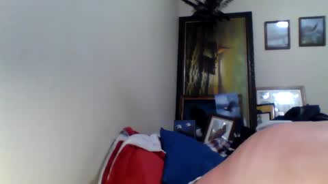 Snapshot of ifoundthegspot chatting on February 28, 2:53 am Darthmark420 online show from February 28, 2:53 am
