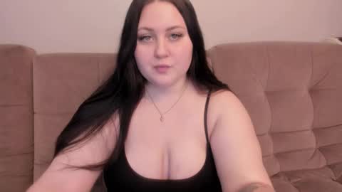 Snapshot of ihaveasecret_ chatting on October 10, 1:06 pm Alice online show from October 10, 1:06 pm