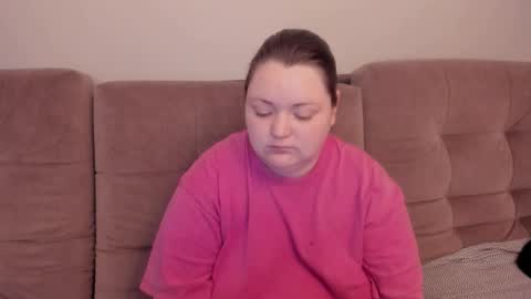 Snapshot of ihaveasecret_ chatting on September 26, 5:43 pm Alice online show from September 26, 5:43 pm