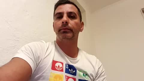 ihtiandar1008 online show from February 2, 12:30 am