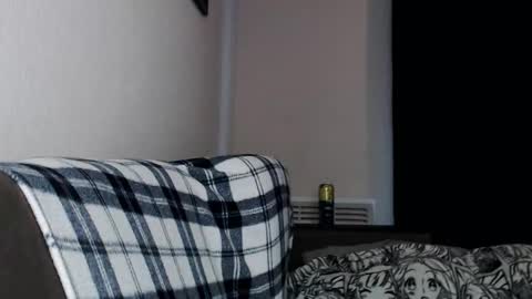 iiiiiiis online show from October 15, 9:32 am