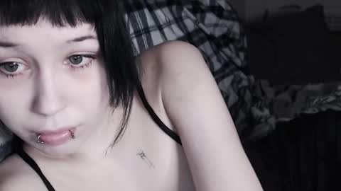 iiiiiiis online show from October 29, 3:41 am